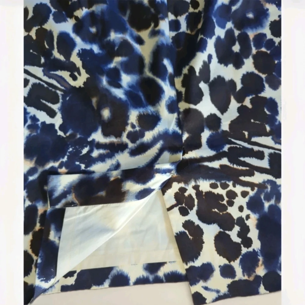 Ann Taylor Pencil Skirt watercolor abstract graphic print blue cream Size 6P